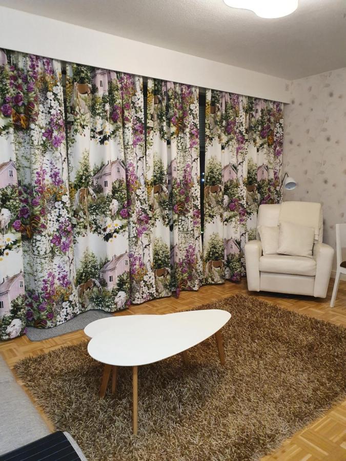 Appartamento Kaunis Valoisa 3 Krs Pikkukaksio Vantaa Koivukylae Esterno foto